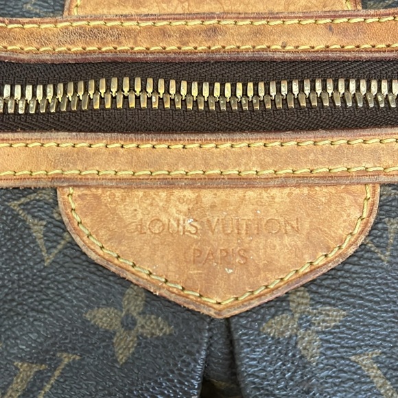 Authentic Large Louis Vuitton Handbag - Picture 2 of 10